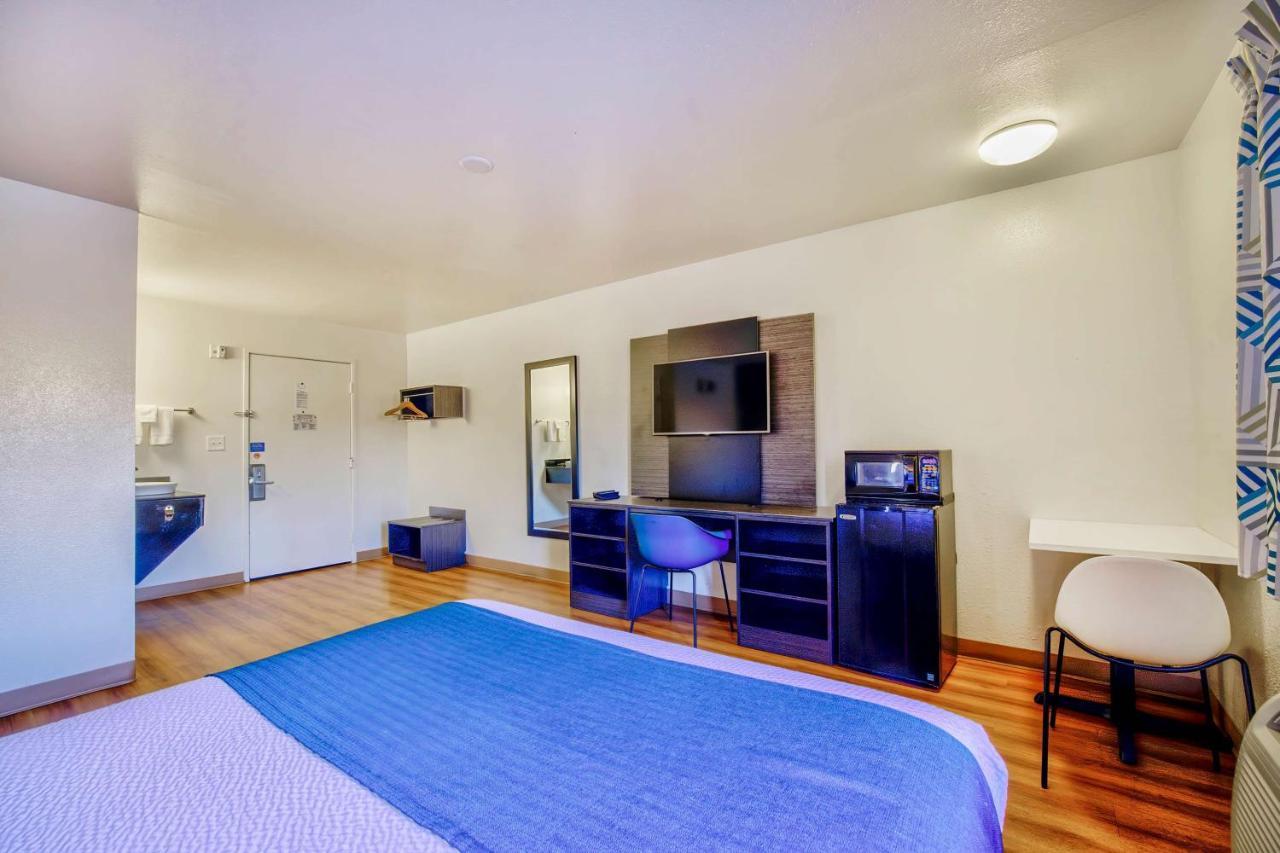Motel 6-Duluth, Mn Экстерьер фото