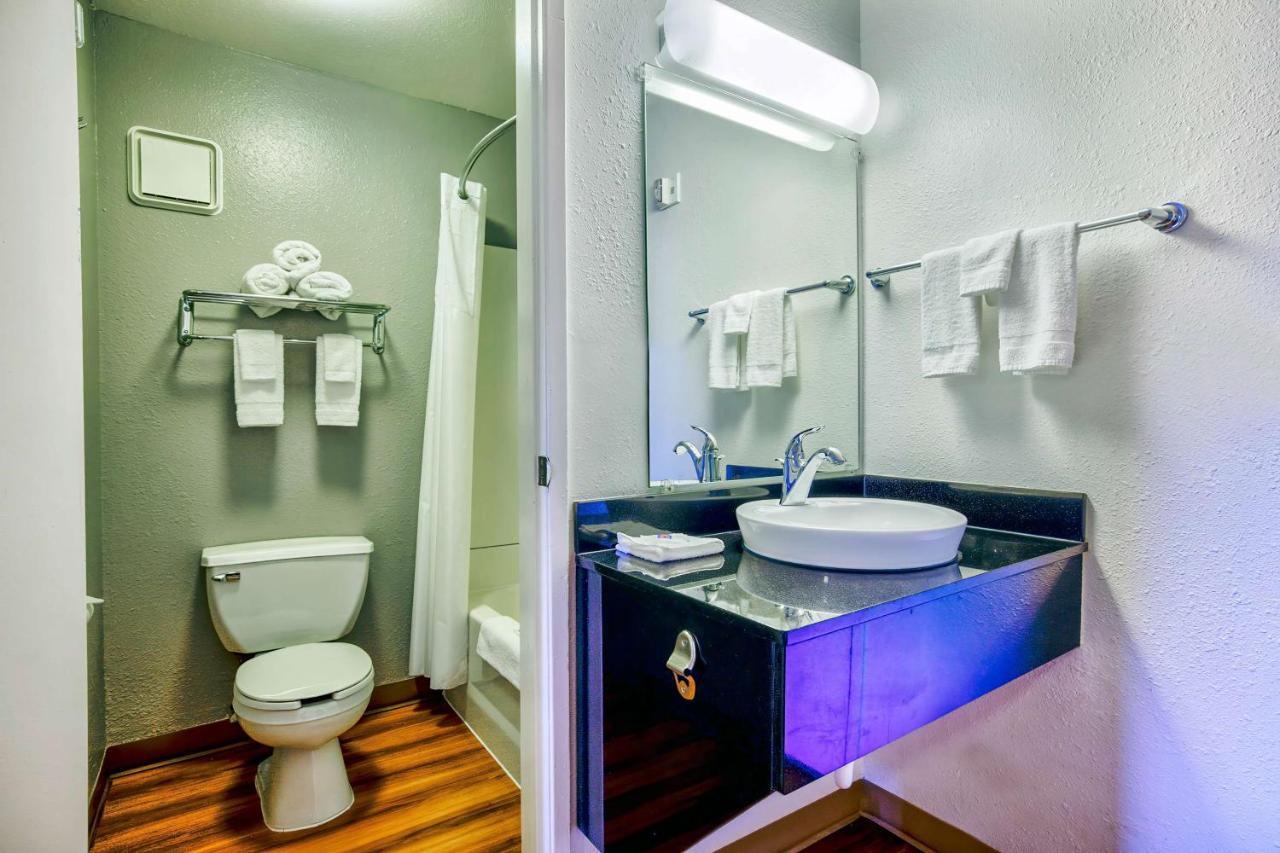 Motel 6-Duluth, Mn Экстерьер фото